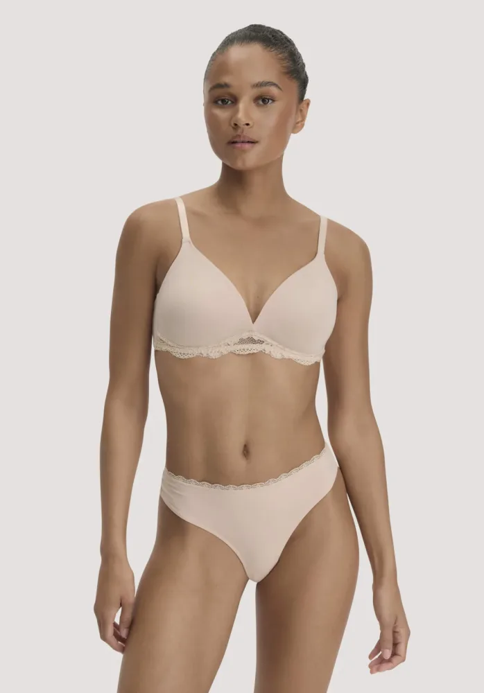 hessnatur Damen Spacer-BH PURE SENSE LACE gemoldet aus TENCEL? Modal - rosa - Größe 75C