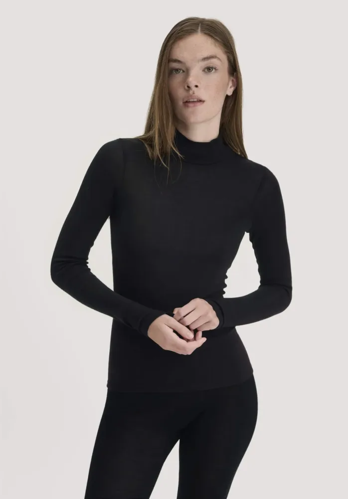 hessnatur Damen Rollkragen-Longsleeve Fitted aus Schurwolle und Seide - schwarz Grösse48