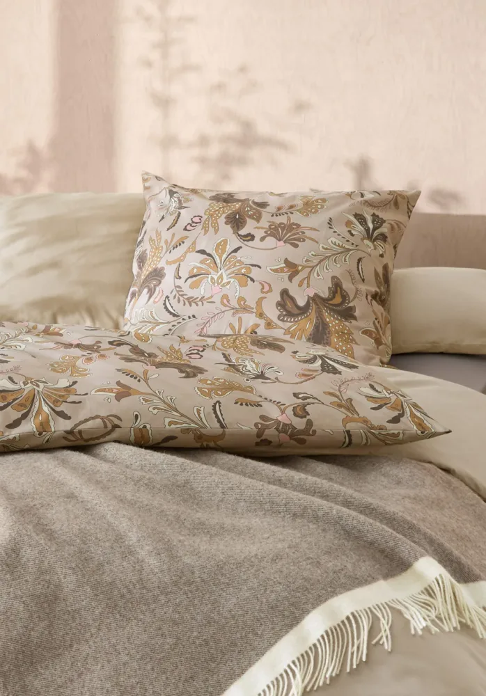 hessnatur Renforcé Bettwäsche Set JAMUNA aus Bio-Baumwolle - beige - Größe 135x200 / 80x80 cm