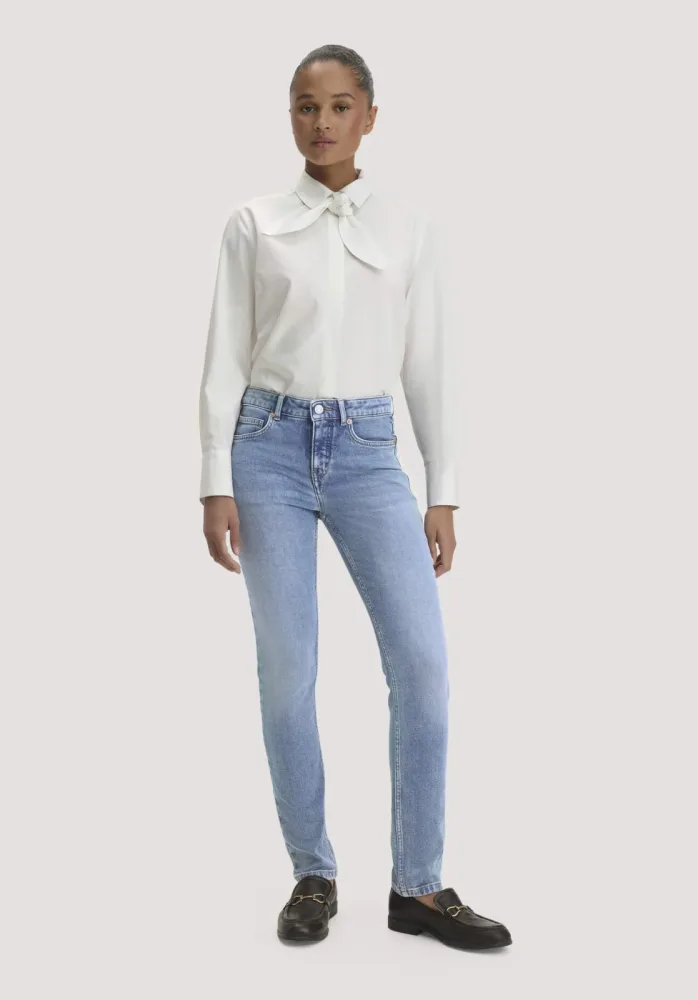 hessnatur Damen Jeans LEA Slim aus Bio-Baumwolle mit recycelter Baumwolle - blau Grösse31/34