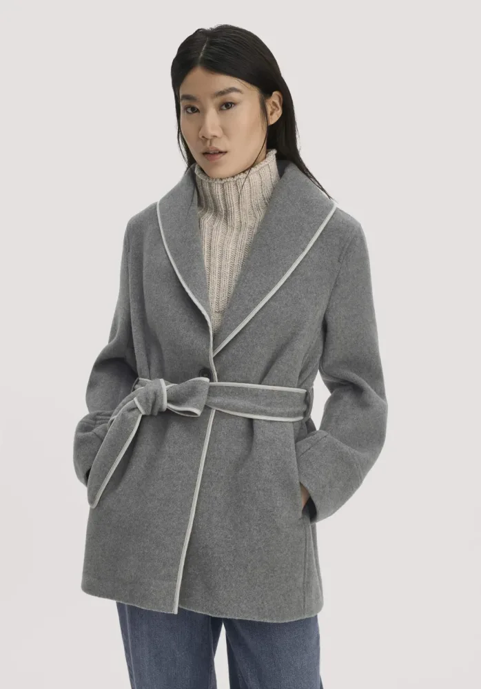 hessnatur Damen Wolljacke Relaxed aus 100% recycelter Wolle - grau - Größe 42