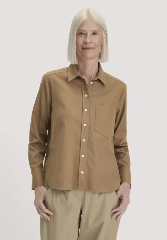 hessnatur Damen Flanell Bluse Relaxed aus Bio-Baumwolle mit TENCEL? Lyocell - braun - Größe 34