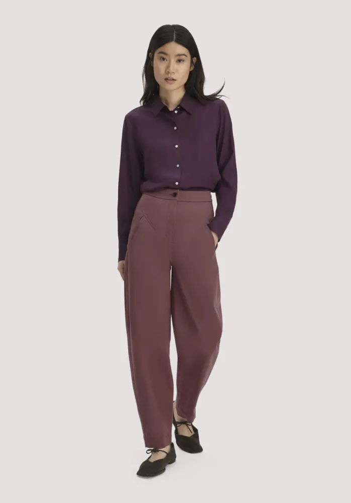 hessnatur Damen Barrel-Leg Hose Relaxed aus TENCEL? Lyocell mit Bio-Baumwolle - rot - Größe 40