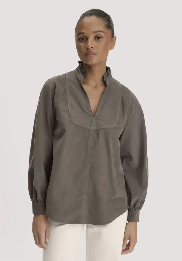 hessnatur Damen Cord-Bluse Regular aus Bio-Baumwolle - grün Grösse38