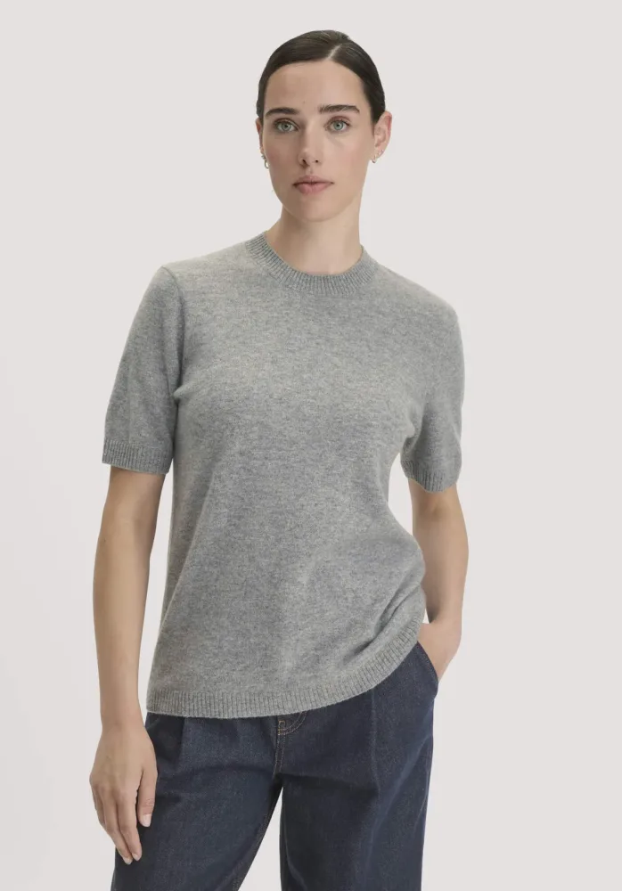hessnatur Damen Pullover Relaxed aus Bio-Schurwolle mit Cashmere - grau - Größe M