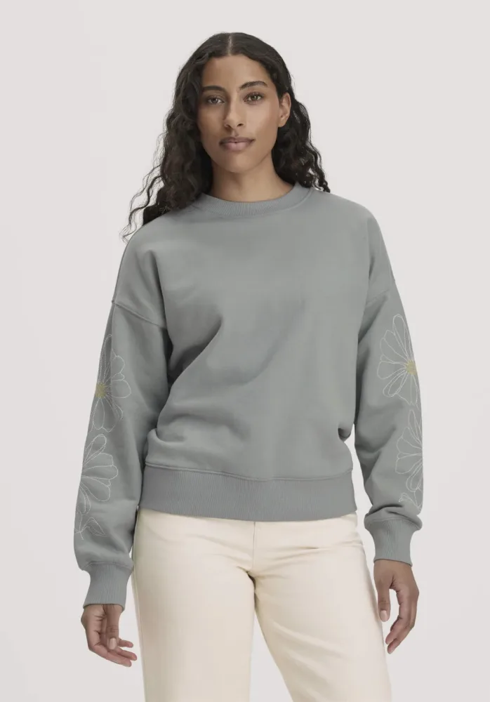 hessnatur Damen Sweatshirt mit Stickerei Oversized aus Bio-Baumwolle mit recycelter Baumwolle - blau - Größe L