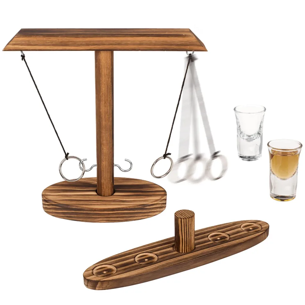 Ringwurf-Trinkspiel aus Holz mit 2 Shot-Gläsern