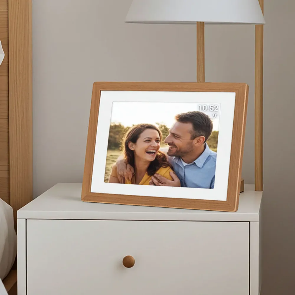 TFA Dostmann FRAMEO App Digitaler WiFi-Bilderrahmen 25.7 cm 10.1 Zoll 1280 x 800 Pixel 32 GB Braun, Weiß