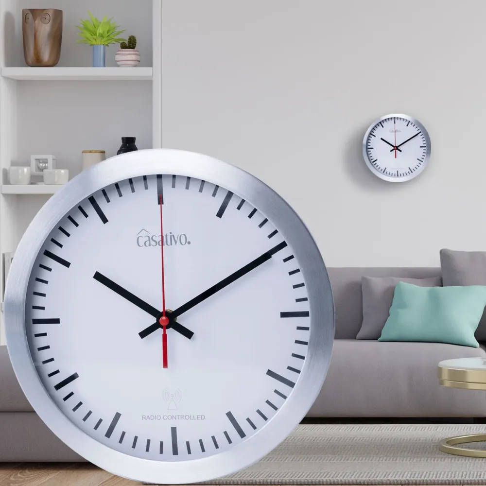 Funk-Wanduhr mit Quarz-Uhrwerk & Aluminiumgehäuse, Ø 25cm