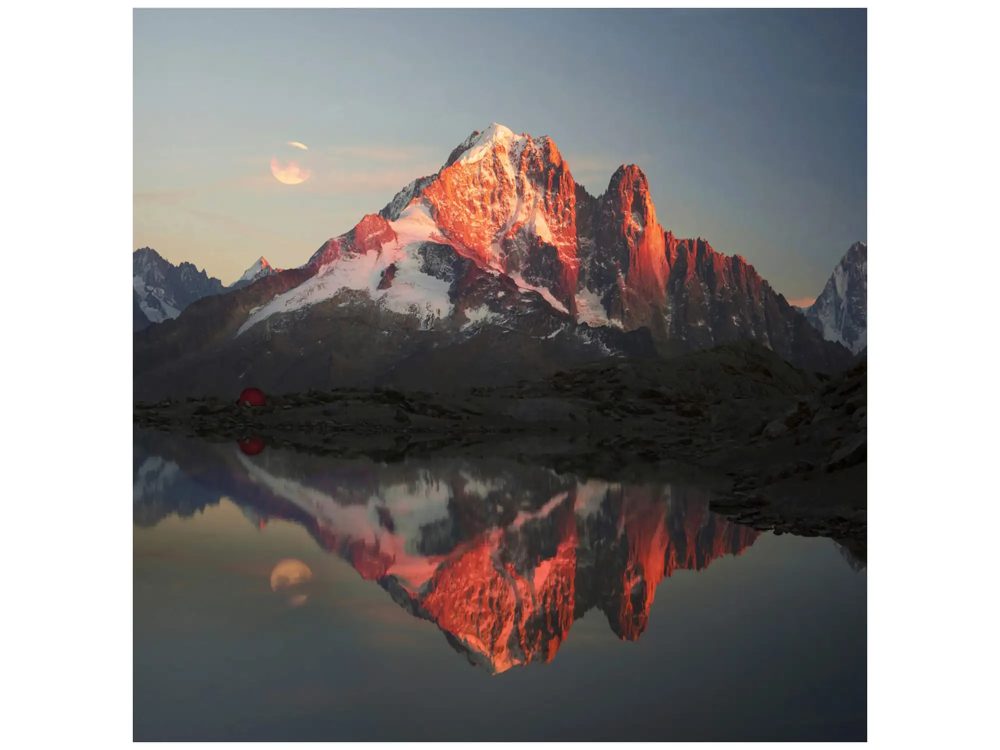 image LAND Digitaldruck auf Glas Bergpanorama mit See in Abendstimmung  | Schubiger Möbel