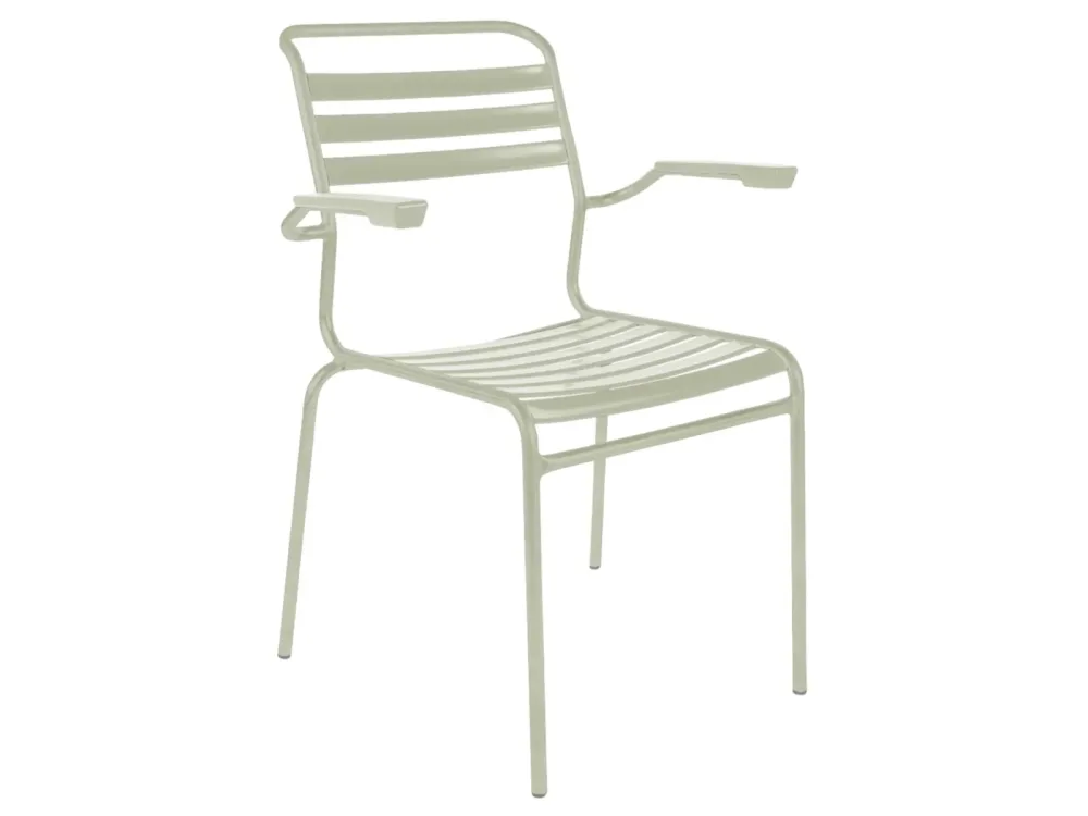 Schaffner Lättli-Stuhl Säntis mit Armlehnen Grün | Schubiger Möbel