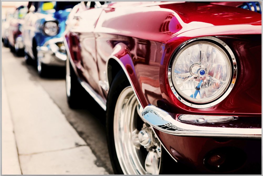 image LAND Bild mit Rahmen Roter Oldtimer  | Schubiger Möbel
