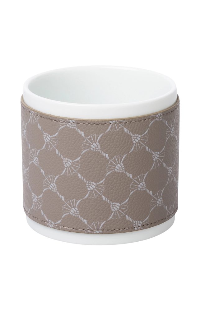 Joop Becher Beige H: 9 cm  | Schubiger Möbel