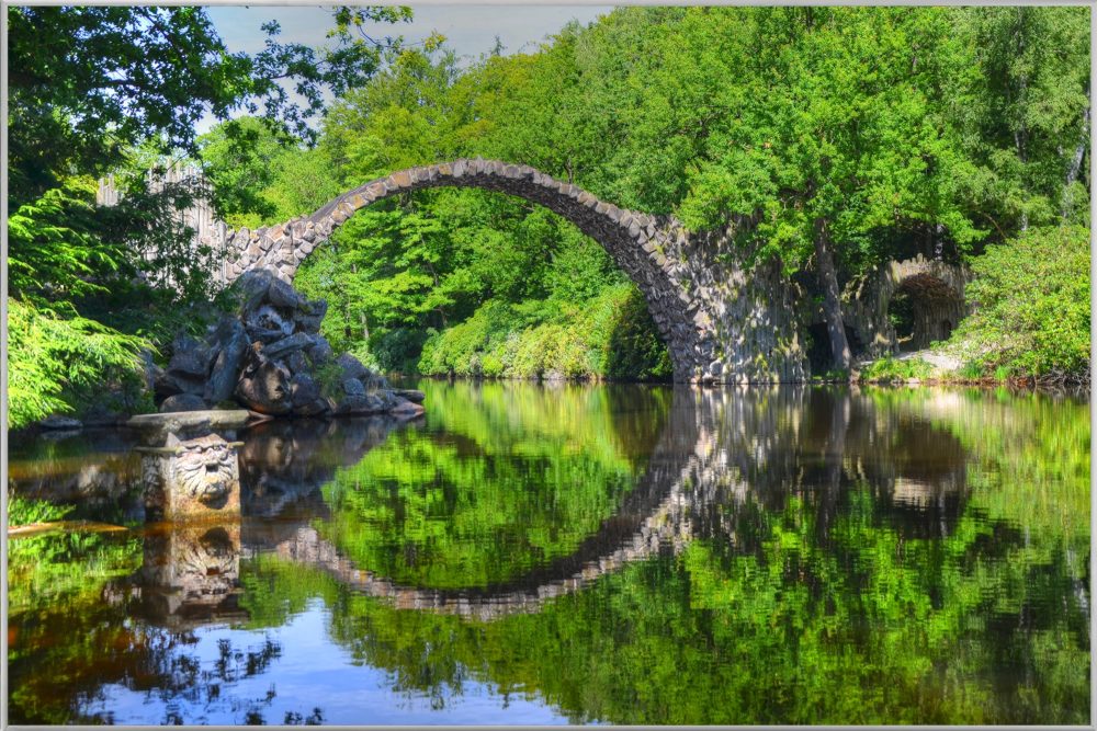 image LAND Bild mit Rahmen Rakotzbrücke  | Schubiger Möbel