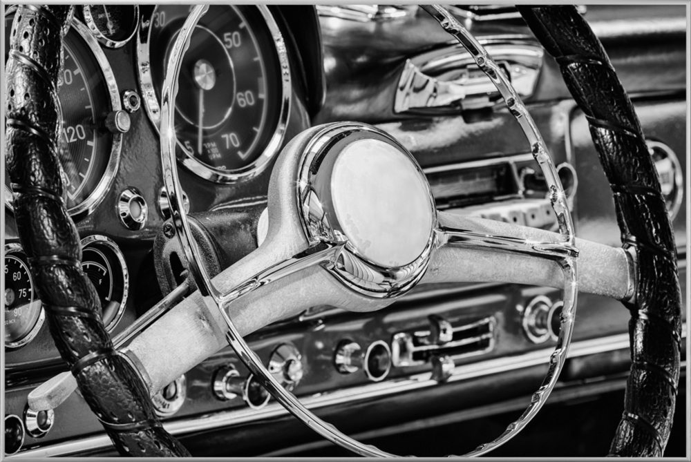 image LAND Bild mit Rahmen Oldtimer Lenkrad  | Schubiger Möbel