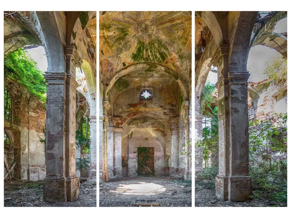 image LAND Canvas Verlassener Flur 2  | Schubiger Möbel