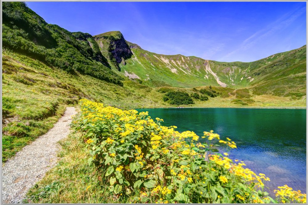 image LAND Bild mit Rahmen Bergsee  | Schubiger Möbel