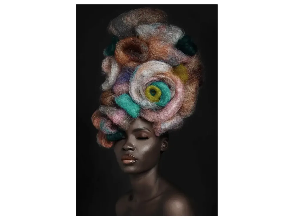 image LAND Digitaldruck auf Glas Dunkle Schönheit mit Filz-Turban  | Schubiger Möbel
