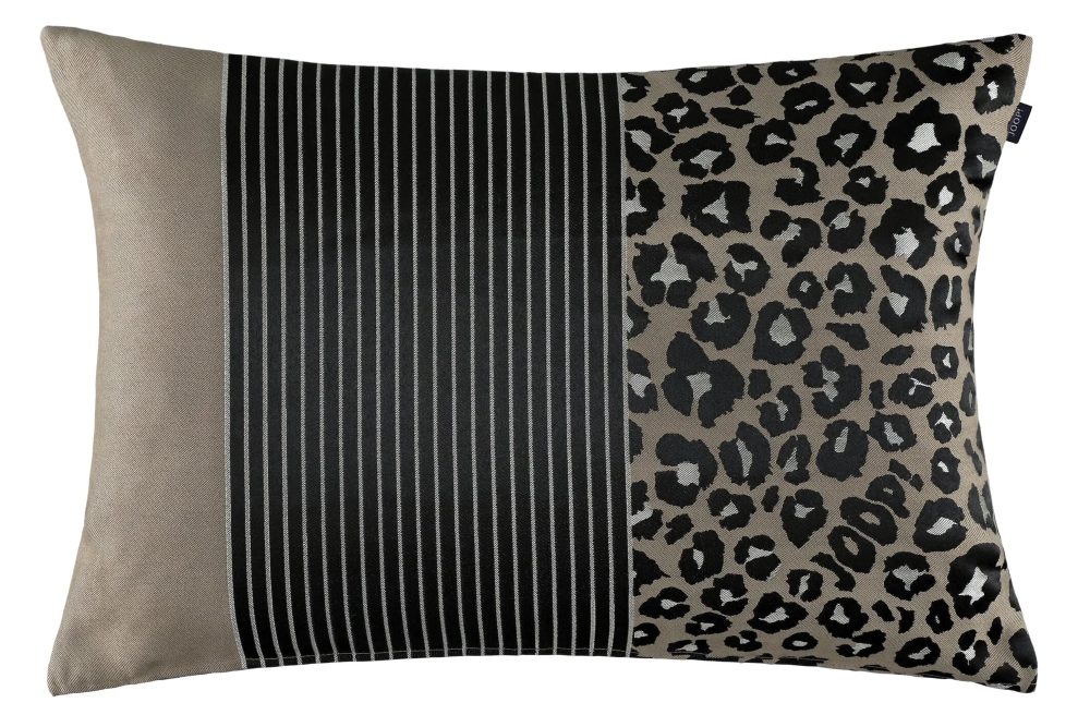 Stoeckel & Grimmler Zierkissenhülle Leo, Umbra B: 60 cm Grau | Schubiger Möbel