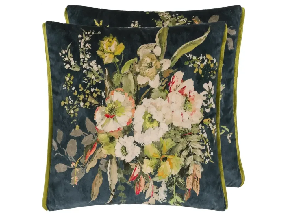 Designers Guild Zierkissen Margaretta, Schwarz, 55x55 cm  | Schubiger Möbel