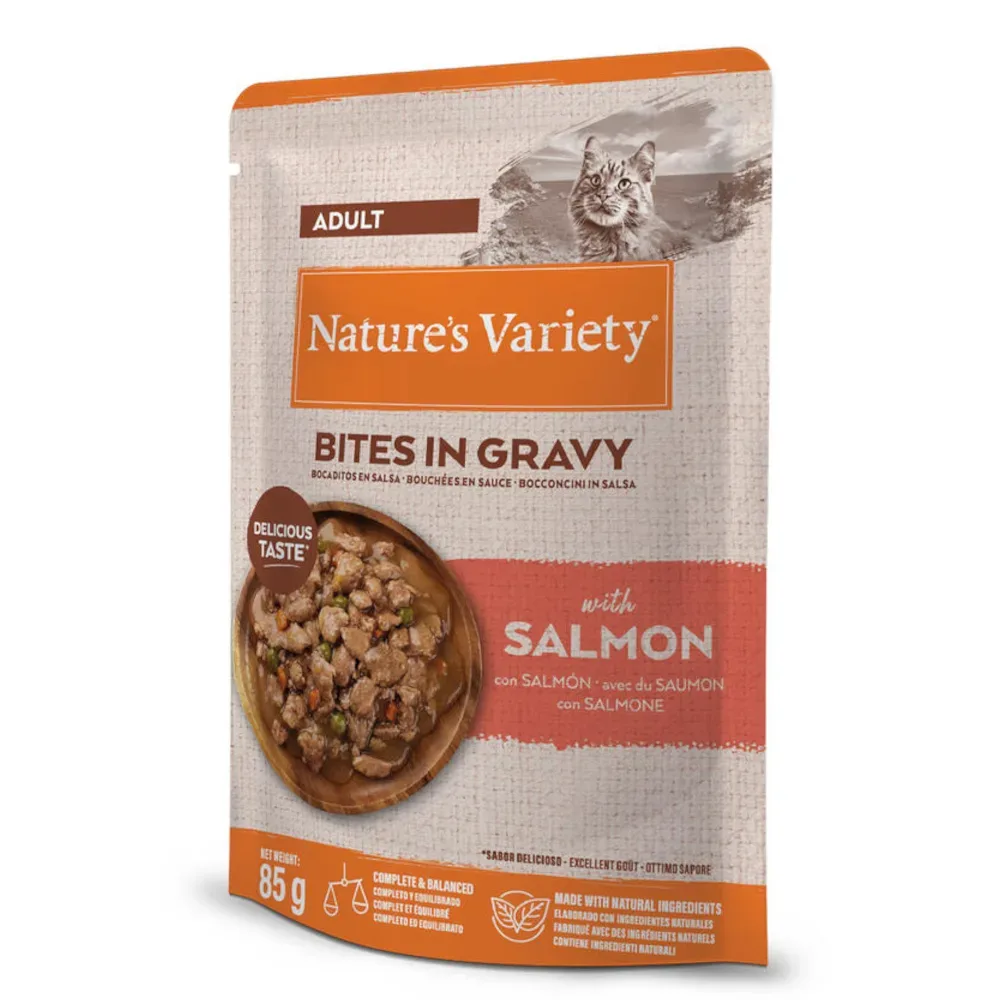 Zum Sonderpreis! 2 x Nature's Variety - Bites in Sosse Adult mit Lachs (2 x 22 x 85 g)
