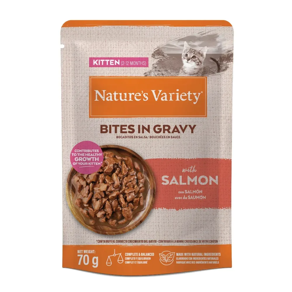 Zum Sonderpreis! 2 x Nature's Variety - Kitten Bites in Sosse Lachs (2 x 28 x 70 g)