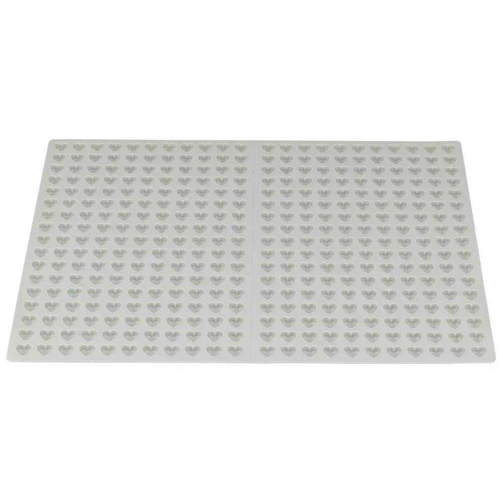 Trixie Backmatte mit Herzen für Hunde & Katzen - L 38 x B 28 cm