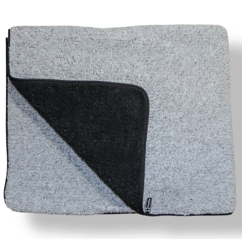 Vetbed® Sherpa Fleece Heimtierdecke, grau - L 124 x B 73 cm
