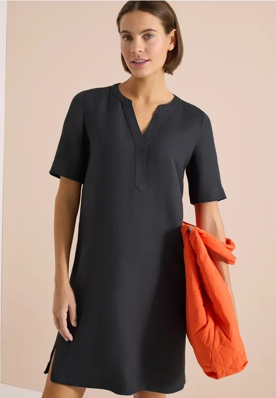 Knielanges Kleid aus Leinenmix