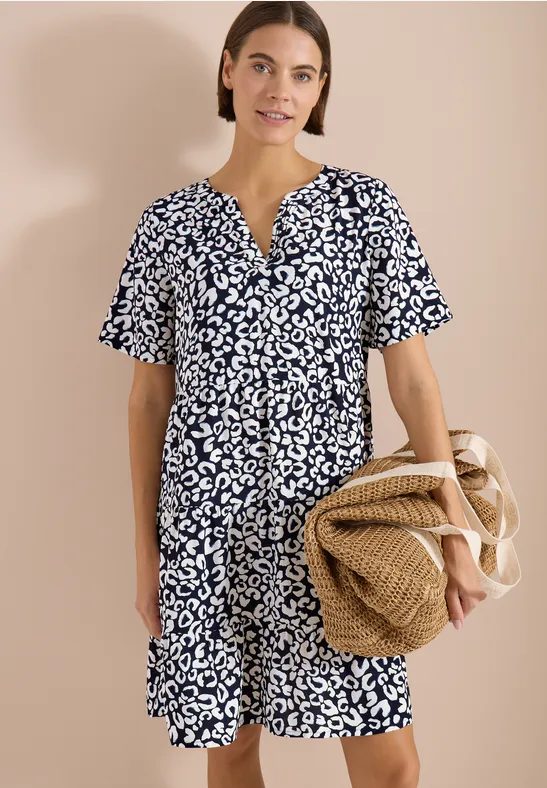 Knielanges Kleid in Crepe
