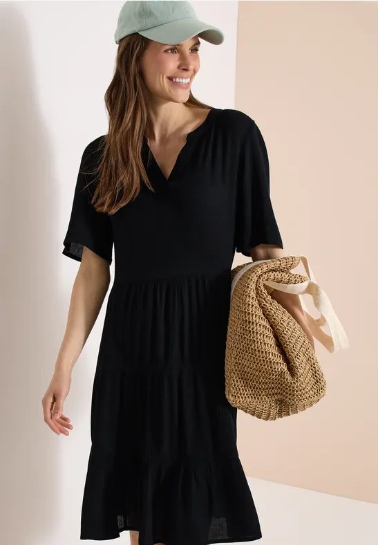 Knielanges Kleid in Crepe