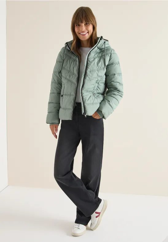 Steppjacke mit Kapuze