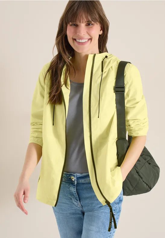 Jacke mit Kapuze und Tunnelzug