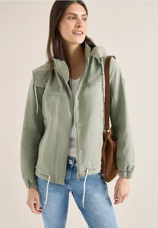 Jacke mit Kapuze und Tunnelzug