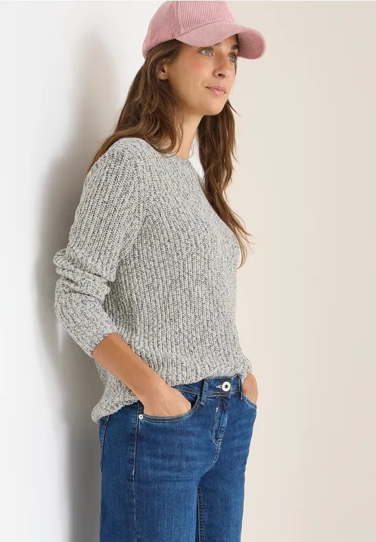 Gemusterter Strickpullover