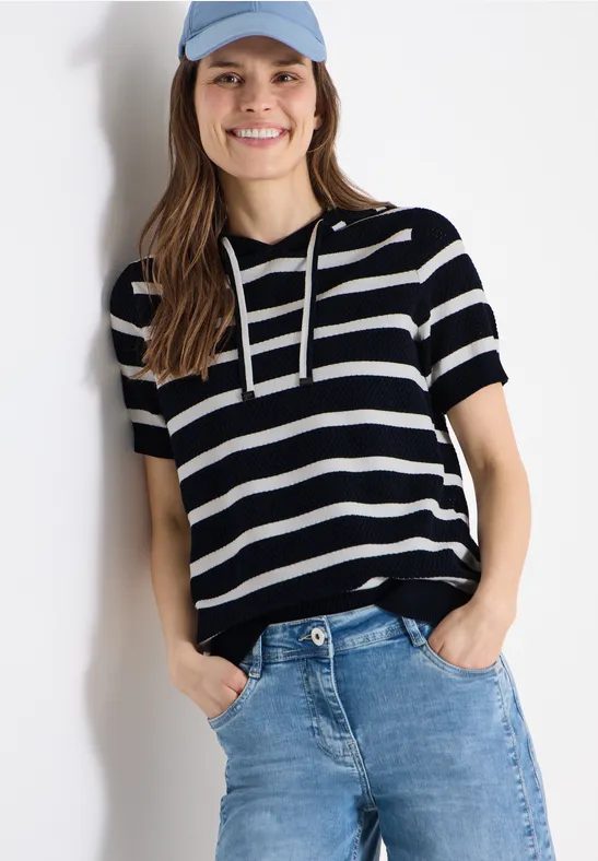 Kurzarm Pullover mit Kapuze