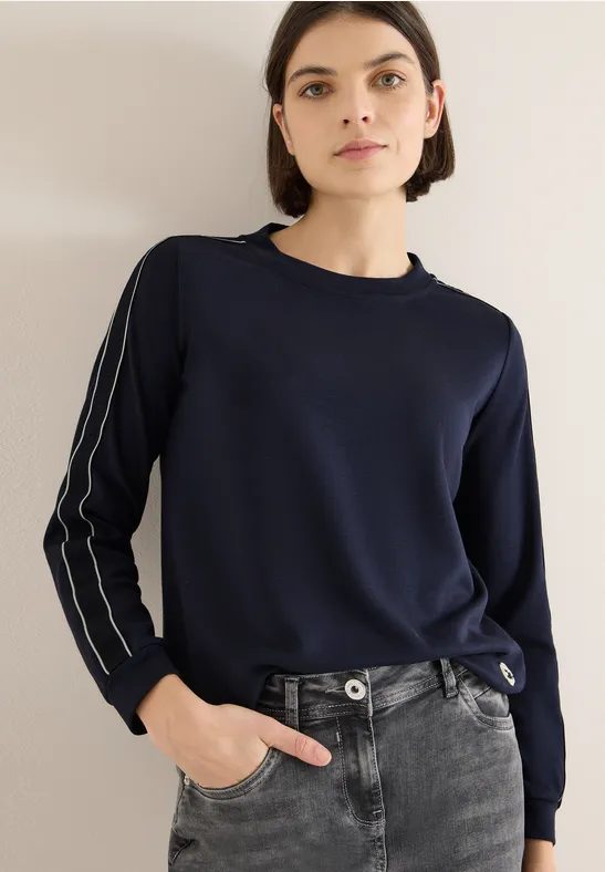 Shirt mit Tape