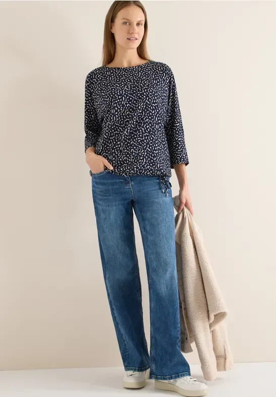 Shirt mit Minimal Print