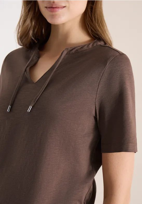 Kurzarm Shirt mit Split Neck