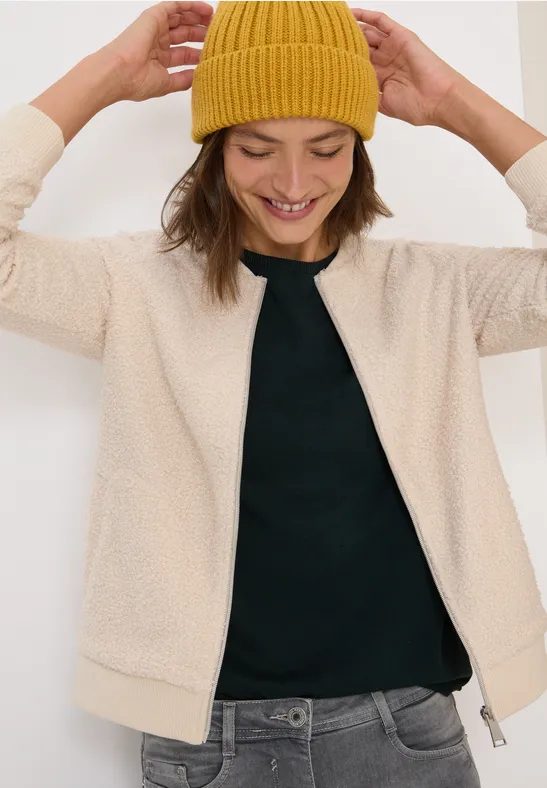 Teddy Jacke