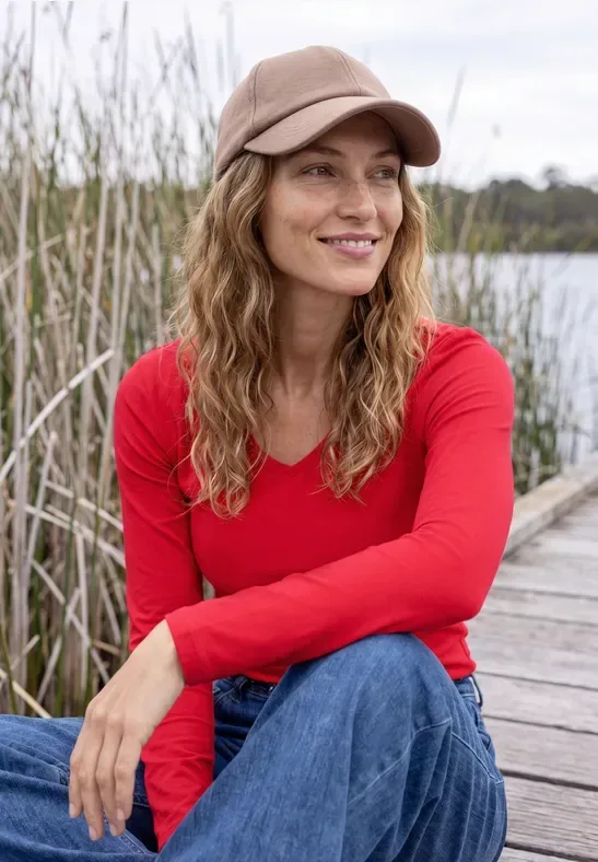 Langarm Shirt in Unifarbe mit V-Neck