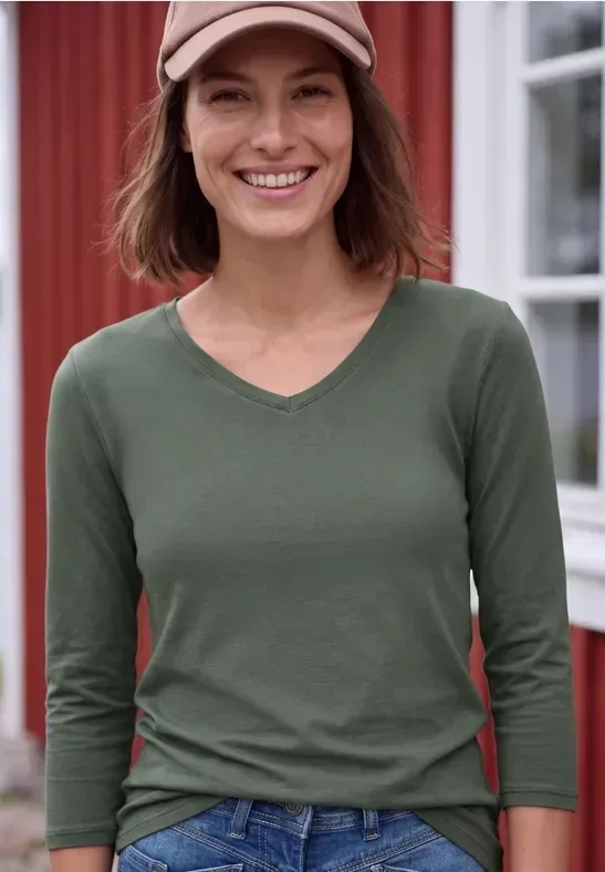 3/4-Arm Shirt in Unifarbe mit V-Neck