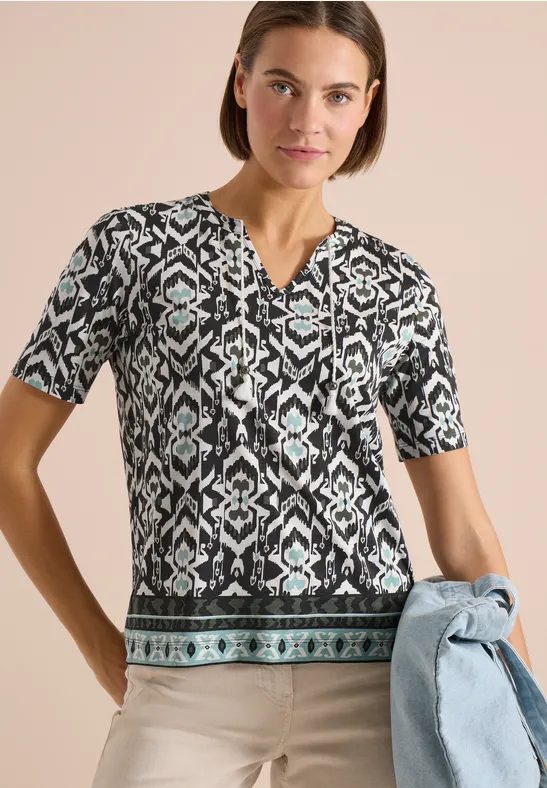 Kurzarm Shirt mit Split Neck und Print