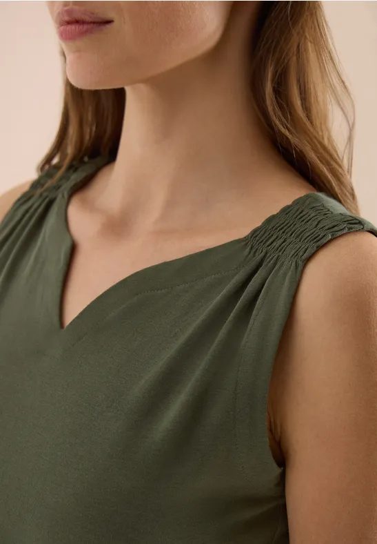 Top mit Split Neck in Unifarbe