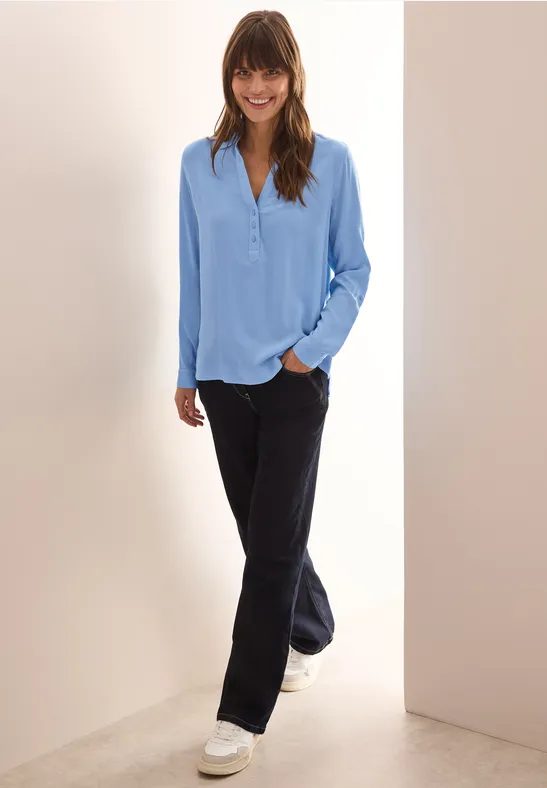 Bluse in Unifarbe