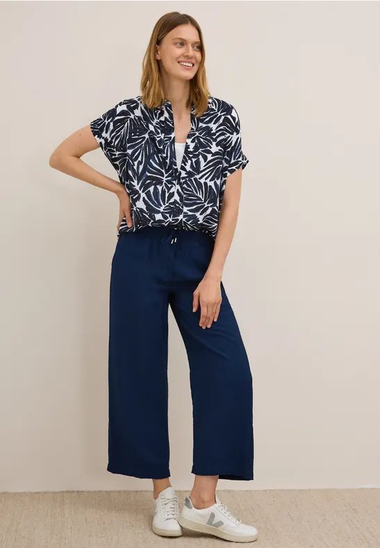 Gemusterte Bluse