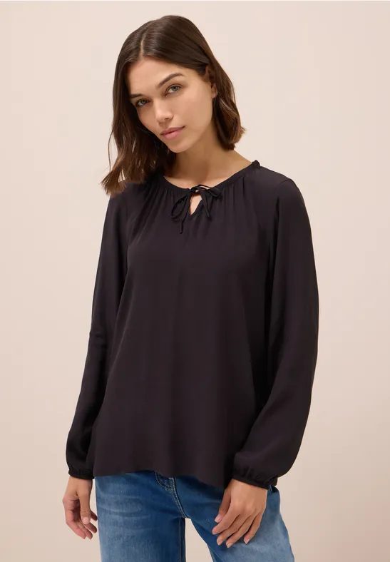 Crepe Bluse