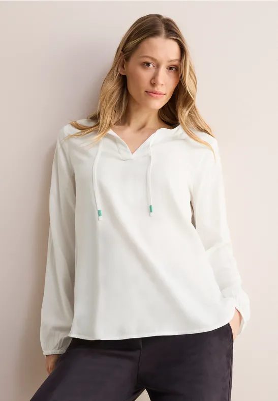 Bluse in Unifarbe