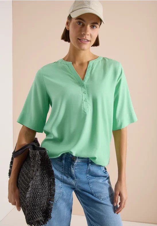 Kurzarm Bluse mit Split Neck