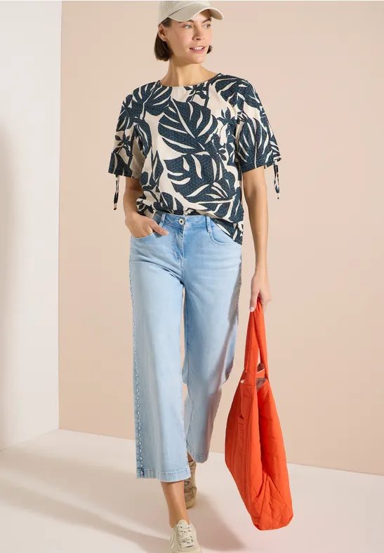 Bluse mit Rundhals und Raffung